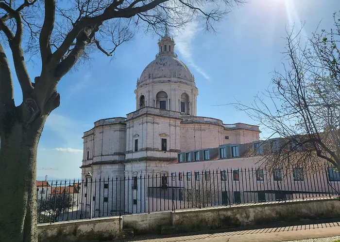 Pilar - Alfama River View Apartamento