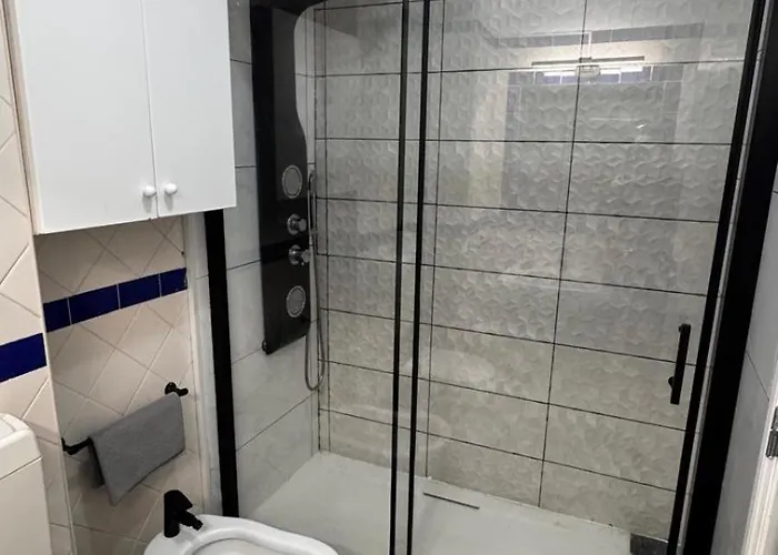 Pilar - Alfama River View